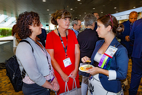 8565-1702